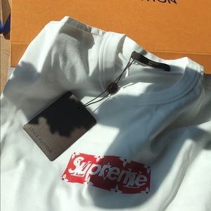 Bogo supreme X Louis Vuitton T-shirt